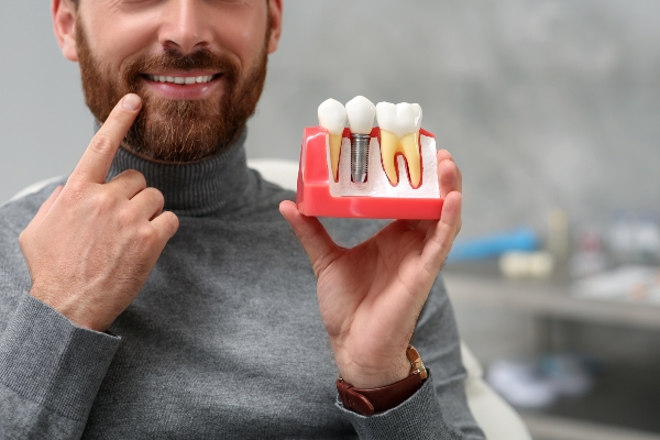 Tips For Maintaining Your Dental Implants From An Implant Dentist