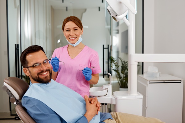 Full Mouth Reconstruction: Who Needs It, What It Includes, And How Long It Takes